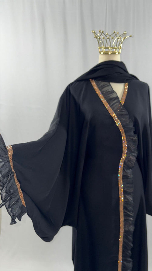 Abaya PAPILLON ÉLÉGANCE – Coupe Cintrée & Détail Couture