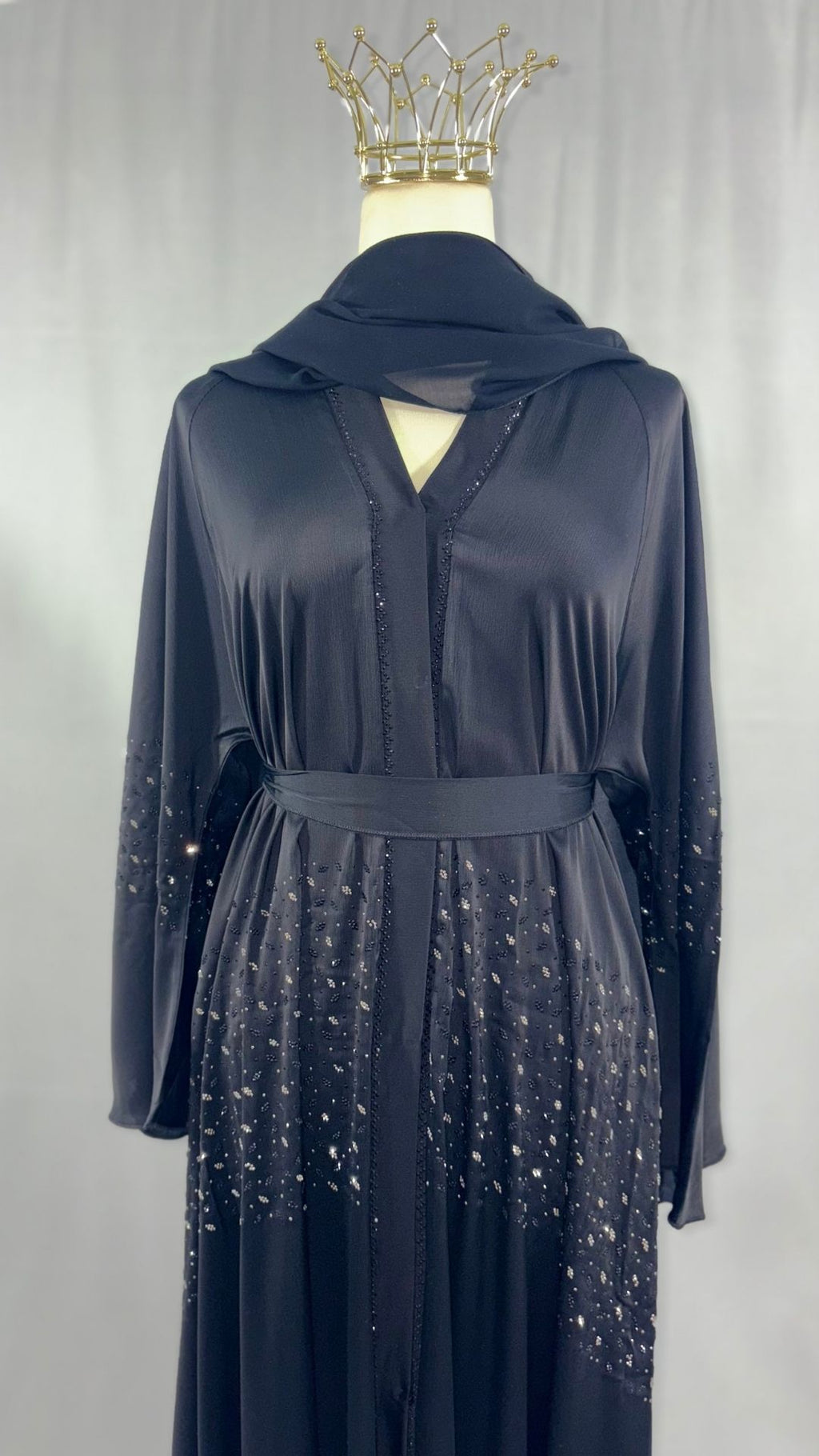 ✨ Abaya RIVIÈRE DE DIAMOND – Élégance Scintillante