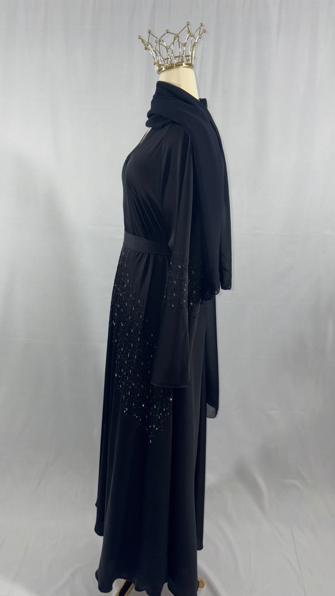 ✨ Abaya RIVIÈRE DE DIAMOND – Élégance Scintillante